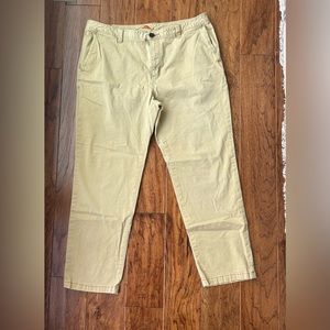 TOMMY BAHAMA PANTS. 38x30